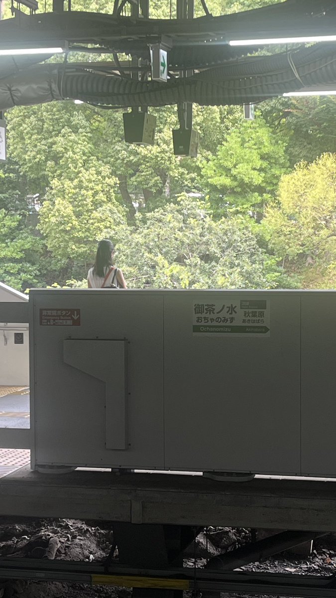 rentaro_77's tweet photo. 降りたけど
今日もリッケン 買わないの
だってぼくには
19万無し

れんたろ https://t.co/jVn3ZmmahE