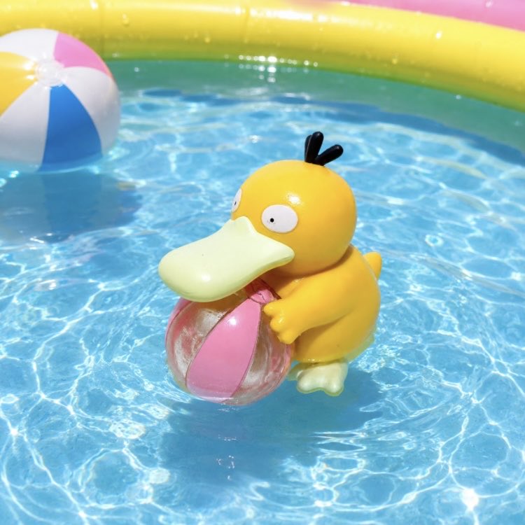 URI_KINOKO's tweet photo. プール気持ちいいぐわっ💖
楽しいぐわっ💖

 #ポケモン  #コダック https://t.co/6xdwCEUkec