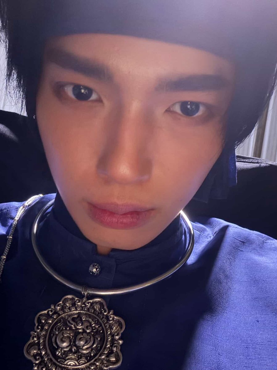 bae_boolove's tweet photo. Congrats babie prince! 🎉

New milestone achieved! Complete filming historical series after very long period. I know it’s not easy w how you hv to maintain figure, continuous diet, travel to unusual filming locations in midst packed schedule…

Finally you did it @winmetawin 🫶 https://t.co/ZmCAmlr9Jm