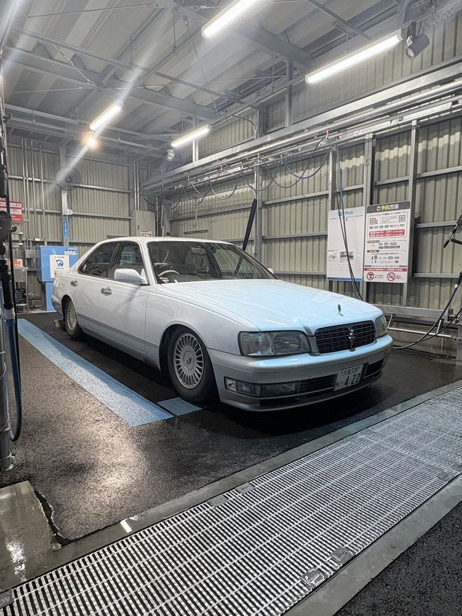 m_0118_mm's tweet photo. クソ乗り心地・異音モール・腹下ガリガリ車に文句言わず乗ってくれて、洗車まで手伝ってくれる一般(❓)友達😍✋一生守る❣️
逆に私が乗りたくないかも…😅(うそ) https://t.co/OOLlIQp0Ym