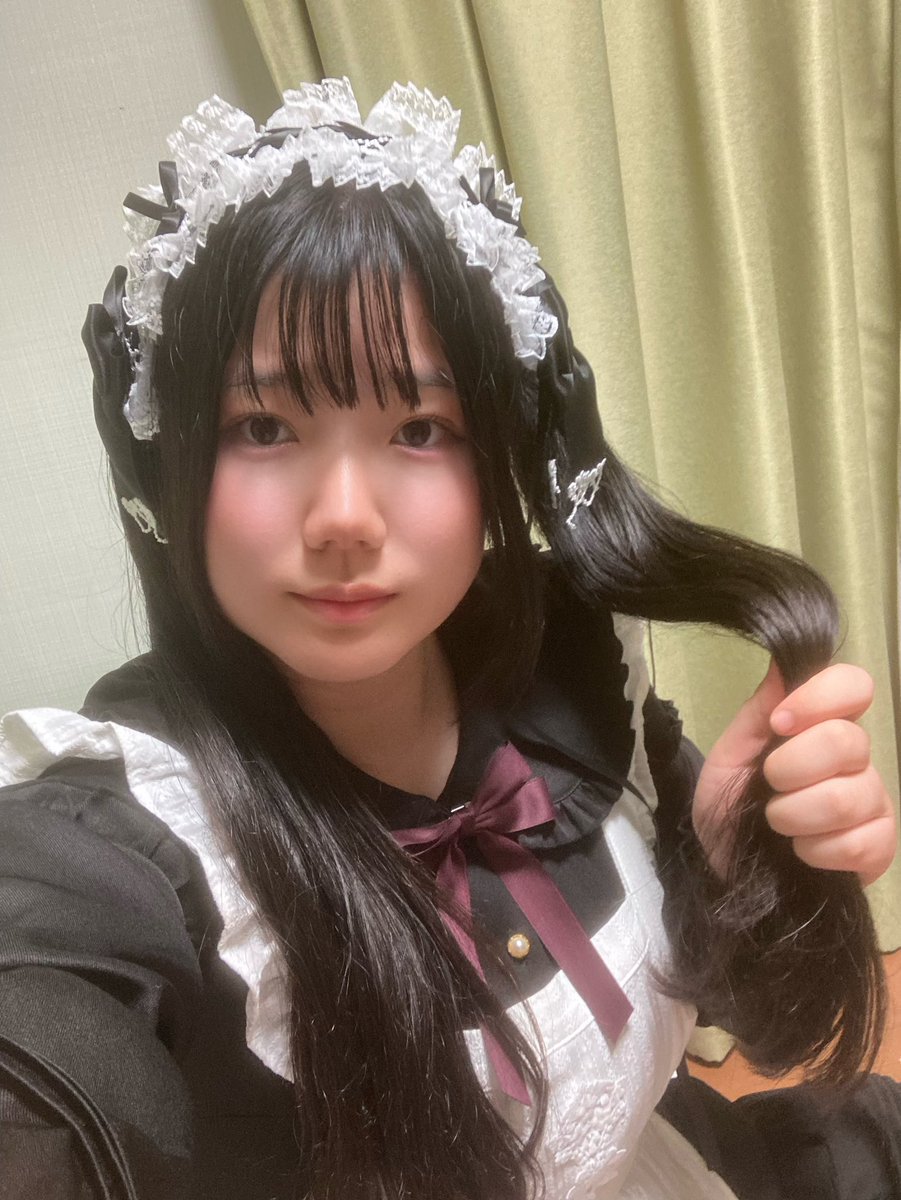 rinrinrin_227's tweet photo. メイド服投下
家事したくないときによく着てる
家事苦手な人はメイド服着るのおすすめ
めちゃ捗るよ
コスプレなのか自我なのかよくわからん https://t.co/KO9Mgiv2N1