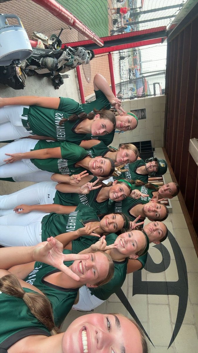 GlorifyHisGame's tweet photo. Great ending to our season for the 14u Dennison Silver Hawks! What an amazing group of young ladies! Looking forward to our next chapter. https://t.co/IpNrm0obKP