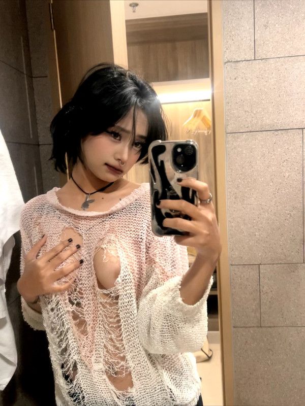 Luna_doms's tweet photo. Ready for a tiny bit of excitement? 😏 https://t.co/jJvoLDj5Ni https://t.co/G8UGlFha0F