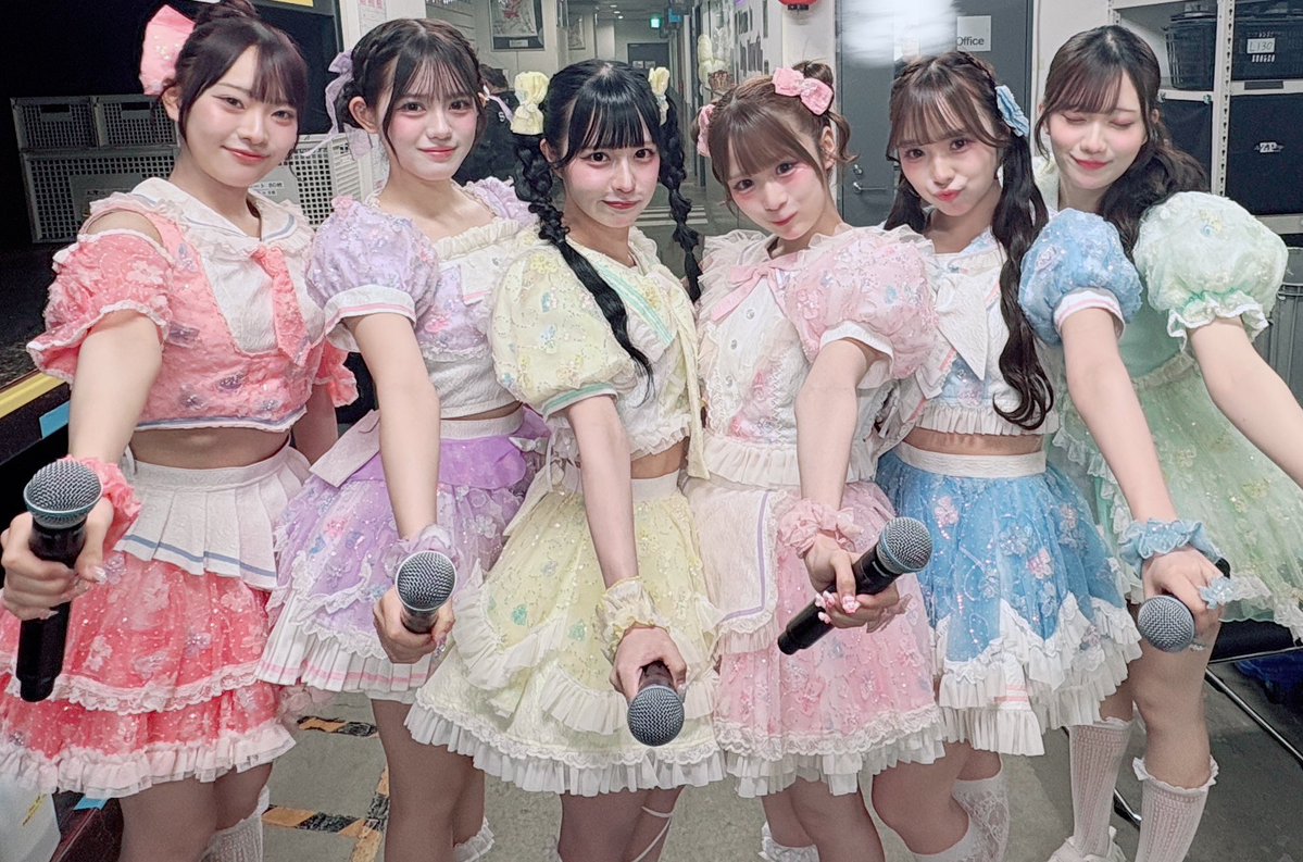 TIP_TIF_staff's tweet photo. #TIF2026 1日目
この後 10:45〜11:10
HEAT GARAGEでは... Pixel Ribbonがパフォーマンス🌟
🎤登場前の姿をパシャリ📷
チケットはこちら
https://t.co/wErmNxA7Z0
配信はこちら
https://t.co/kUvuSC4f3U
@pixel_ribbon https://t.co/q6idm2zXOw