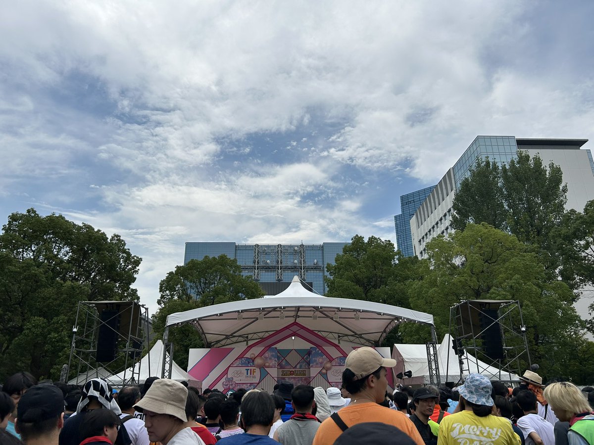 FinnegansQuark's tweet photo. 夏だねー☀️ https://t.co/u5WVEM5SuV