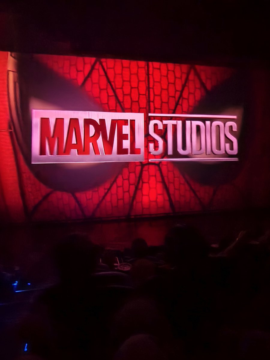 wxttnae's tweet photo. Solo spiderman logra que todas mis emociones exploten al mismo tiempo, amo esta fucking película https://t.co/26eKRO3Jgo
