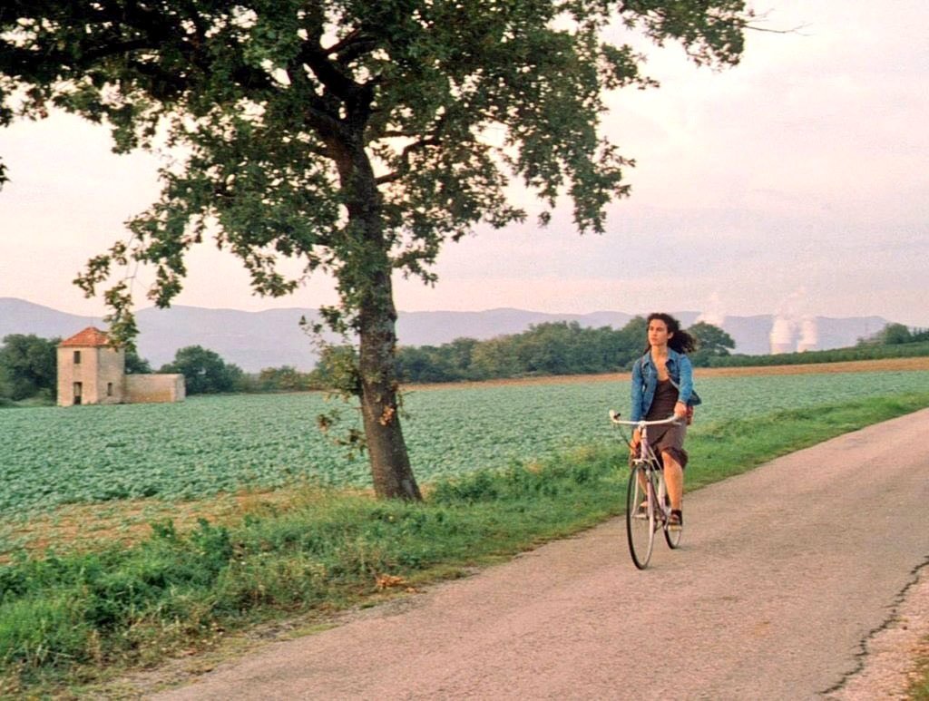 tmb21136492's tweet photo. country road~ https://t.co/4ee8KKxy7N