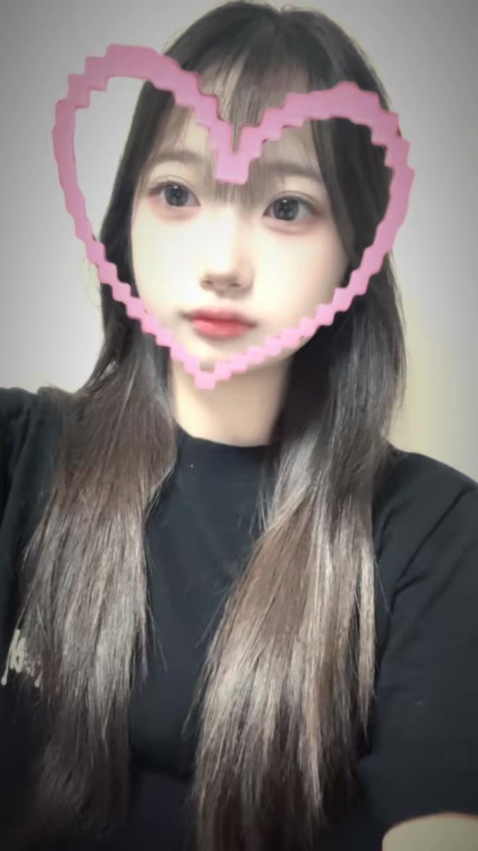 uh4bzw's tweet photo. 다들 사란해..💗

#트친구 https://t.co/iUyLTEzREx
