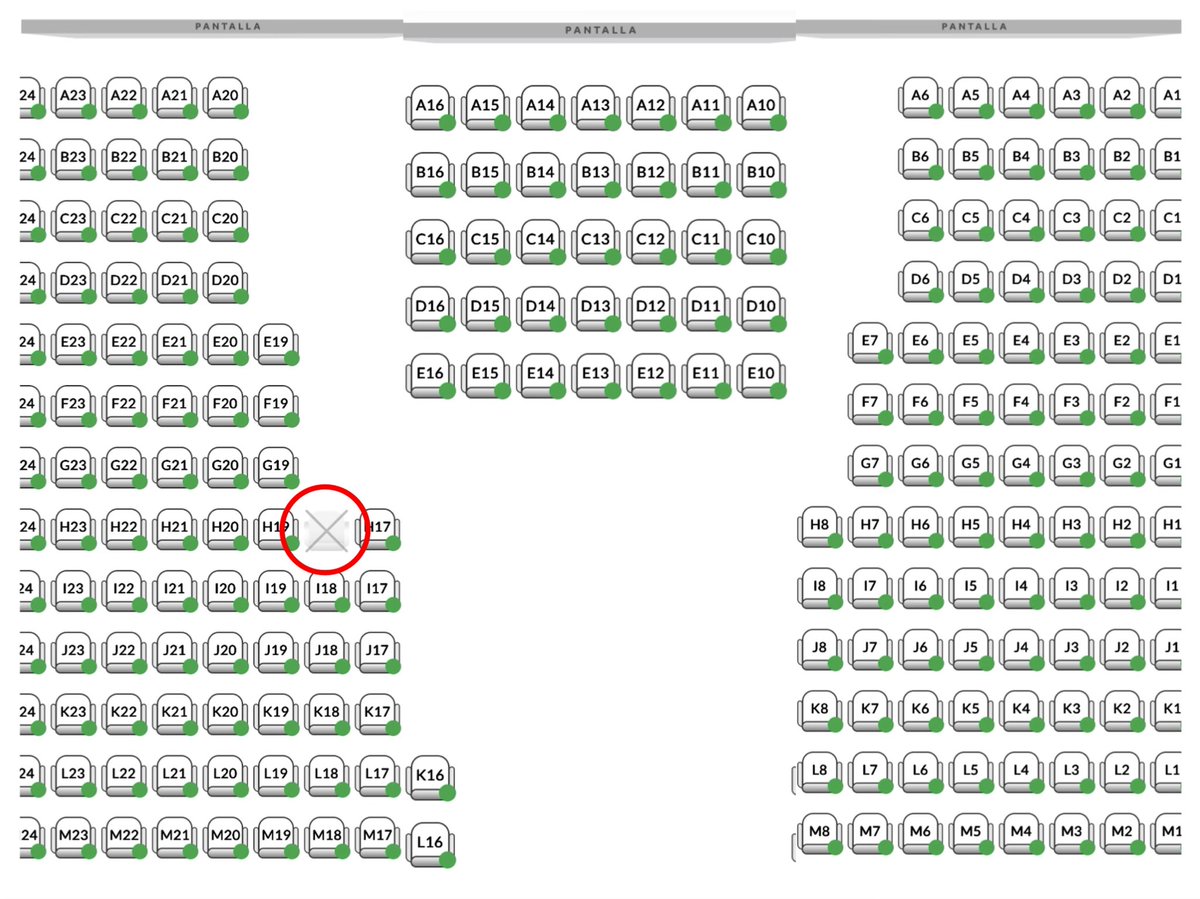 just_brian17's tweet photo. Compré la entrada para ver Spiderman el martes, está es la sala. https://t.co/cQIy6napwh