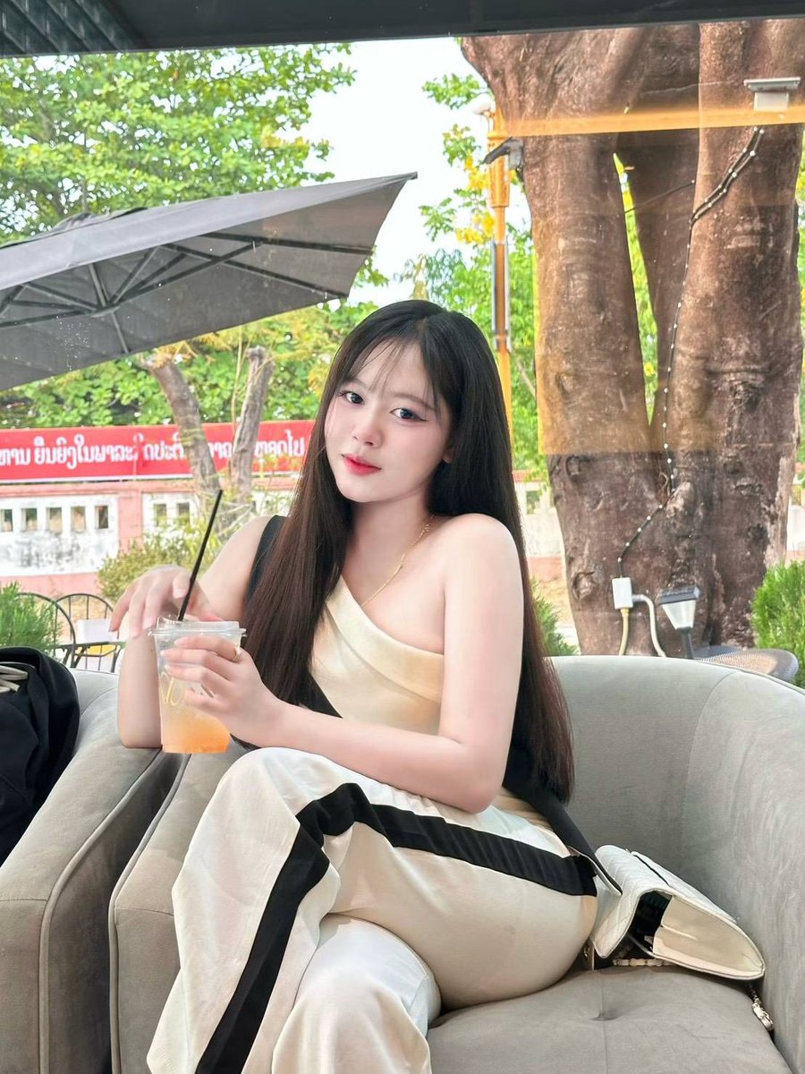 lncbz465's tweet photo. 3✨ บางทีเรื่องราวดี ๆ ก็เริ่มต้นจากการที่เธอกล้าทักมาก่อน🍒💐💐💐
600/1ฟรีห้อง.....

🆔: @488mrxfg

🔗: https://t.co/DHTYOuKuAR

รับงานดอนหัวฬ่อ
#รับงานดอนหัวฬ่อ https://t.co/FpIMGNSSUW