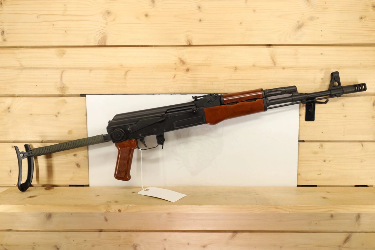 SchmidtFirearms's tweet photo. ARSENAL FIREARMS SAM7UF
16"
7.62X39MM
Thumb Safety 
2 Mags 

$1,299 https://t.co/VLhCOlOEOn