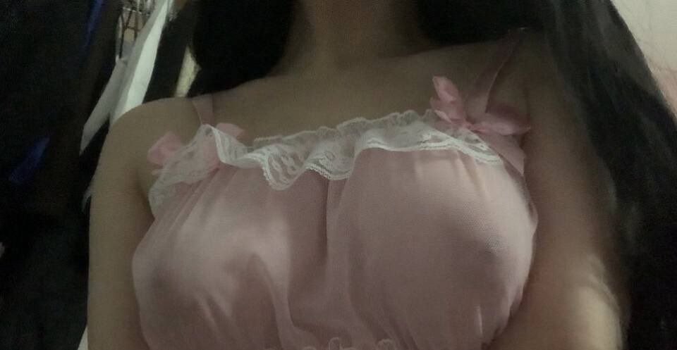 d9p6q's tweet photo. I need robux 😾 #roblox #robux #egirl #eslut #comgirl #goodgirl #edate #shy #esex #nsfwtwtًً https://t.co/8qBZPMOl24