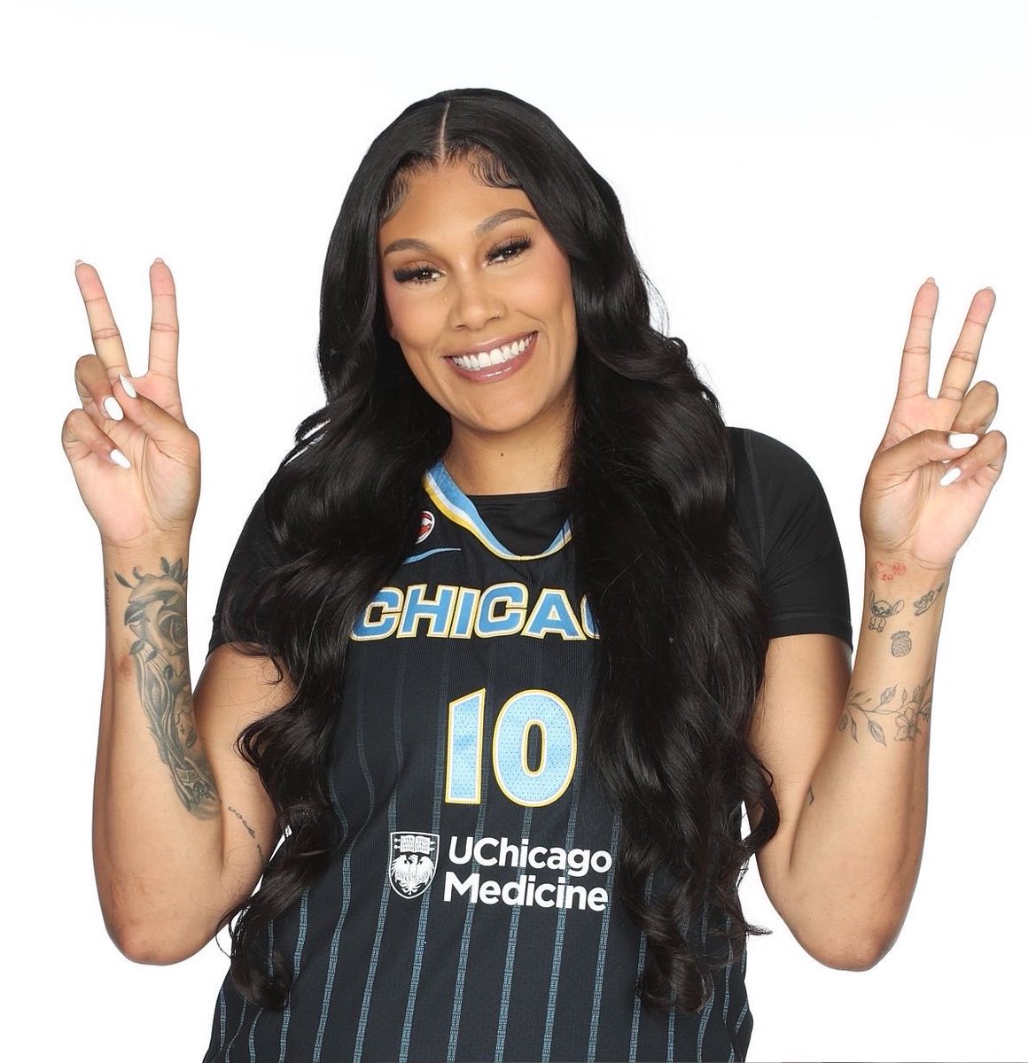 trendyhoopstars's tweet photo. Kamilla Cardoso vs Connecticut:

26 PTS (18 in 4th Q)
6 RBS
8-12 FG
10-11 FT
20 MIN

Chicago wins, 94-88! ✨ https://t.co/CuLF0lM2rV