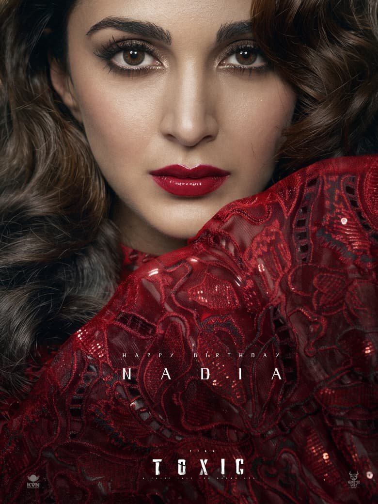 V2Cinemas's tweet photo. Team Toxic wishes Kiara Advani aka Nadia a very happy birthday with a new poster that's
stunning, captivating, and impossible to look away from.

#ToxicTheMovie   
#ToxicOn26thAug https://t.co/LWmTuENgKD