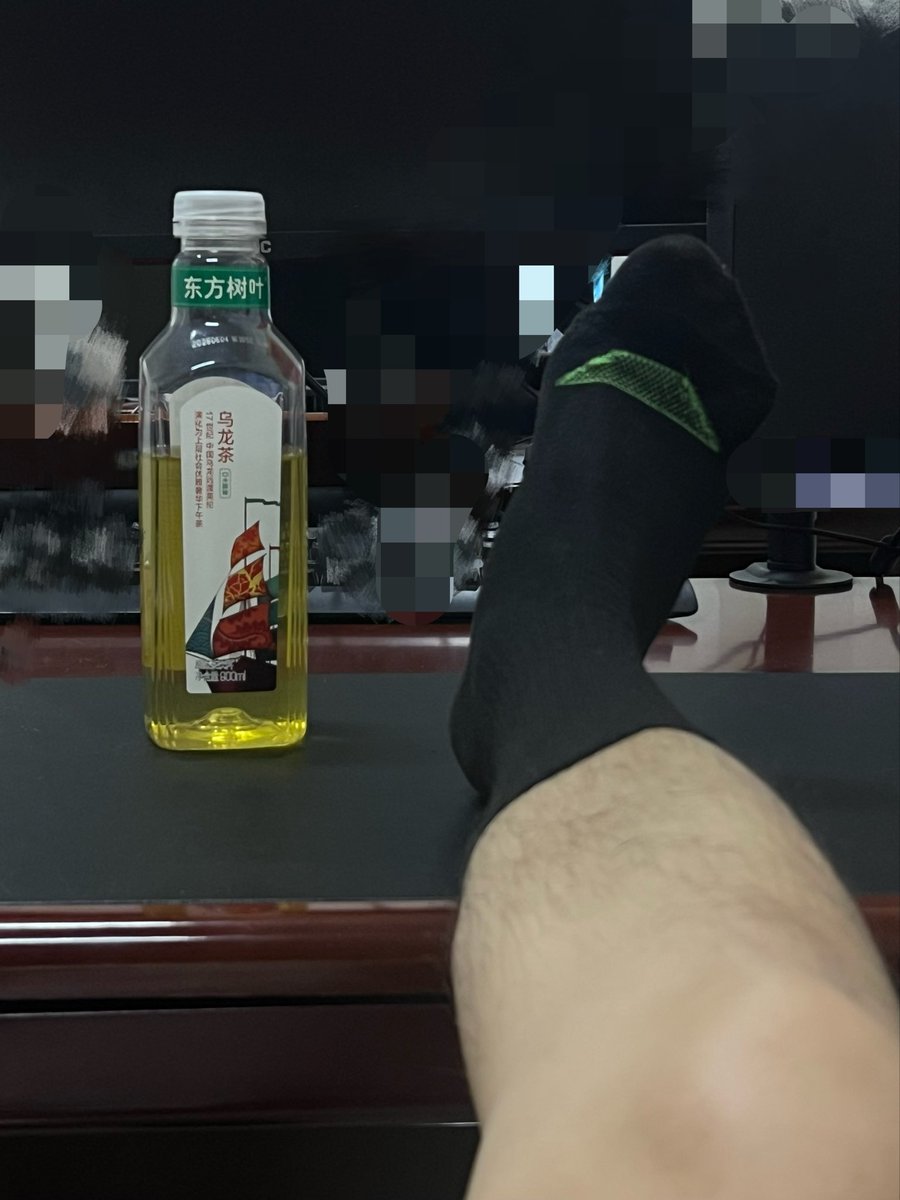CopsssTy's tweet photo. 跪下
大口闻
香吗
#m #无底线 #崇拜 #性癖 #gooner #恶堕 #狗儿子 #除味器 https://t.co/a18Ucj4hWU