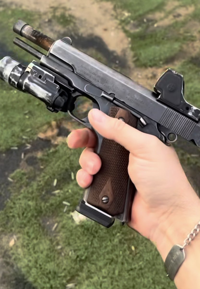 airsofter_808's tweet photo. 渋過ぎｨ https://t.co/y56Kf7THJZ