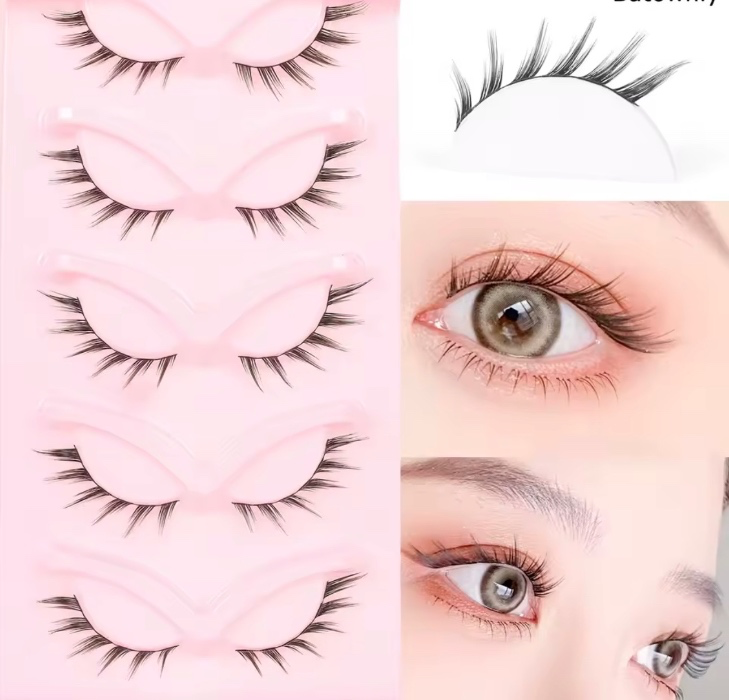 mitsuuyukii's tweet photo. I just received Fox lashes from Anonymous via Throne. Thank you! 🥺❤️ Love you dearly ! https://t.co/8vYO5pxJP2 #Wishlist #Throne https://t.co/mwq3Zg4tFG