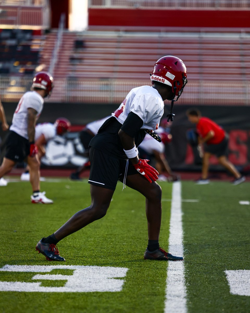 GovsFB's tweet photo. Good bump tonight.
#LetsGoPeay | #WeWILL https://t.co/Xm8AN842I3