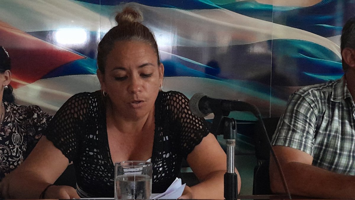 alexeimc68's tweet photo. La implementación de las 176 medidas aprobadas por el gobierno cubano requiere estudio para conocerlas, de esta manera se logrará el inicio de la transformación que se requiere. Todo ello se evaluó en plenaria desarrollada en #CárdenasXCuba para iniciar el proceso de análisis https://t.co/dUeIKCqf46
