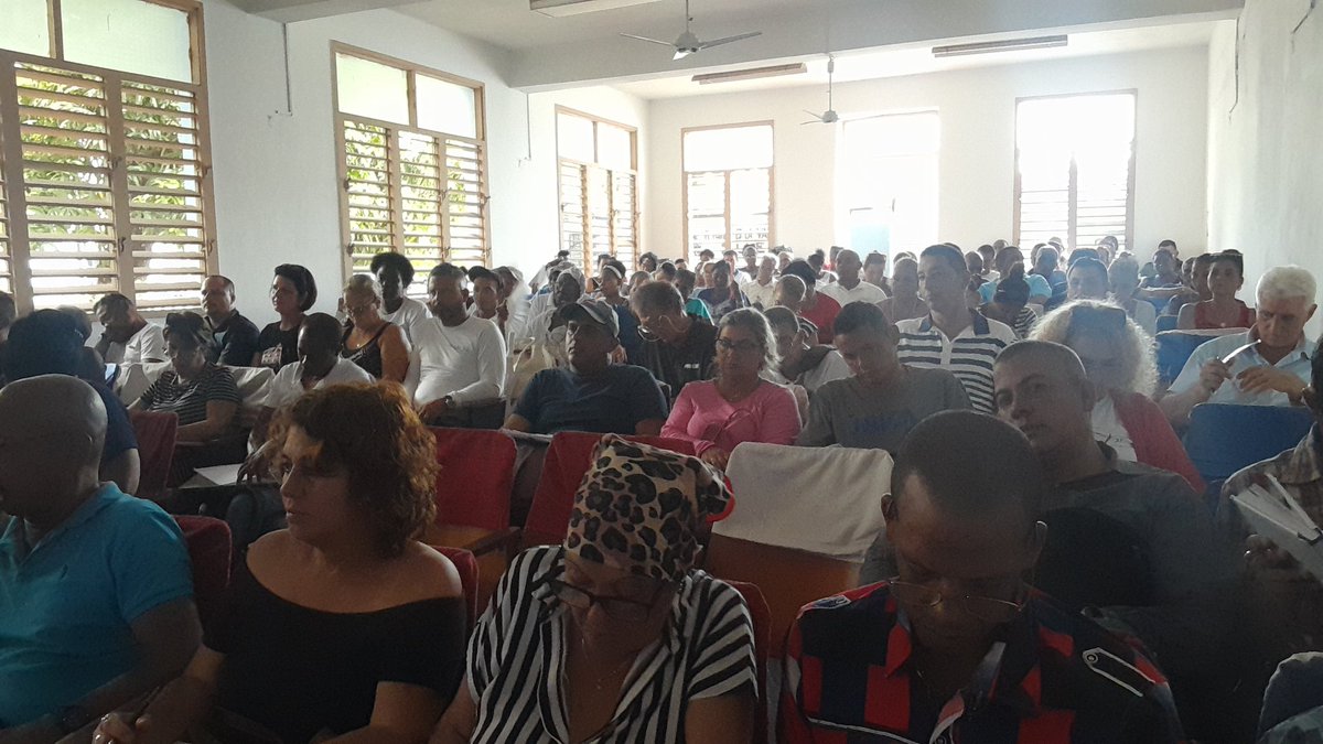 alexeimc68's tweet photo. La implementación de las 176 medidas aprobadas por el gobierno cubano requiere estudio para conocerlas, de esta manera se logrará el inicio de la transformación que se requiere. Todo ello se evaluó en plenaria desarrollada en #CárdenasXCuba para iniciar el proceso de análisis https://t.co/dUeIKCqf46