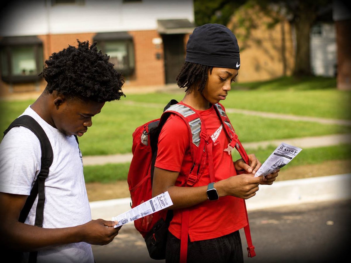 iuiccincinnati's tweet photo. #POURING #BACK INTO THE PLACES THAT RAISED US. FROM FEEDING THE NEIGHBORHOOD TO #GUIDING #OUR #YOUTH, #THE #WORK #NEVER #STOPS
Visit here 💻👨🏾💻🖥
🔴https://t.co/FTc5MmJ0Ve
#IUIC #CINCINNATI #THE #WORK #NEVER #STOPS #KJV1611 #APTTMH
Text "Give" To (646) 982-3858 To Donate now! https://t.co/WL2fjTmVMD