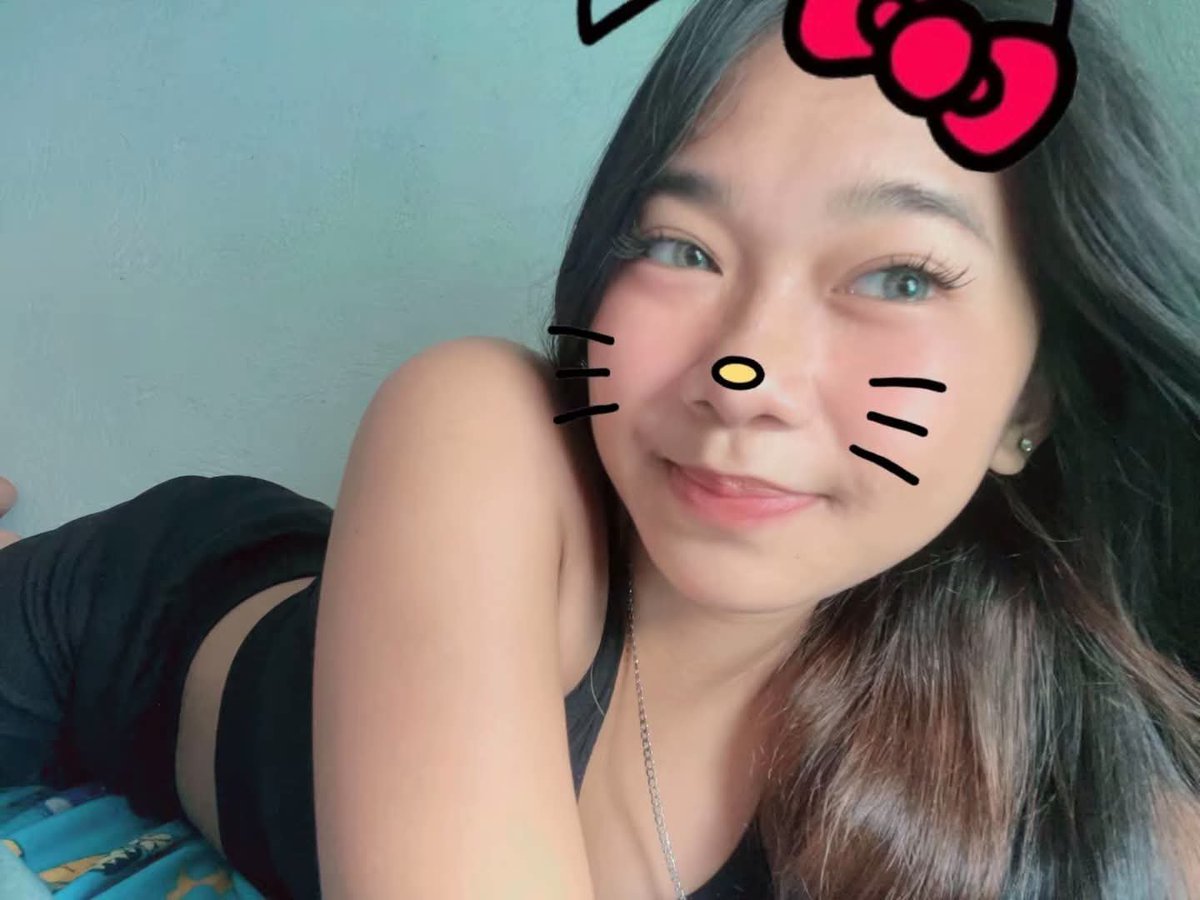 Bigdaks7's tweet photo. Rwar . Who want my naked video say hi 🥱 https://t.co/A05lORNg7o