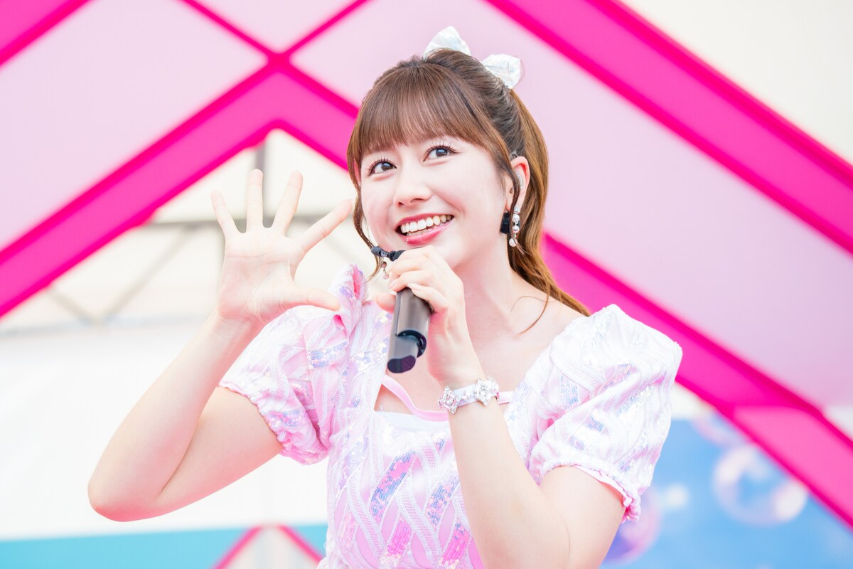 natalie_mu's tweet photo. ◤「TIF」ライブレポート（写真10枚）◢
ももクロ佐々木彩夏のステージで開幕！

30代になって初の出演
新曲や鉄板ソロ曲をパフォーマンス
https://t.co/gOr8m3b6aG

#TIF2026 #佐々木彩夏 https://t.co/ajDDwn3UMo