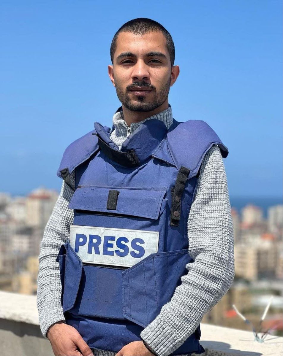 AbubakerAbedW's tweet photo. Today is the second anniversary of the assassination of our dear colleagues Ismail Al-Ghoul and Rami Al-Rifi who were murdered by Israel while reporting on the genocide from north Gaza. https://t.co/9iNKnP9PXg