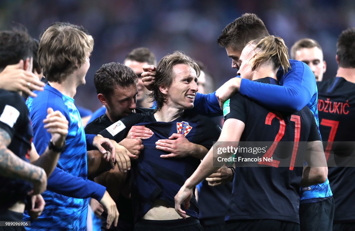 gluedout's tweet photo. "I’m devastated. I wanted to crawl inside my own skin...Is it 2008?...10 years of torture and misery.

‘Come on, let’s win this for Luka! He pulled us up, we have to do the same for him.’ This is what Ivan Rakitić yells out...I need to hug and kiss all my teammates." https://t.co/nh9B64jy3t