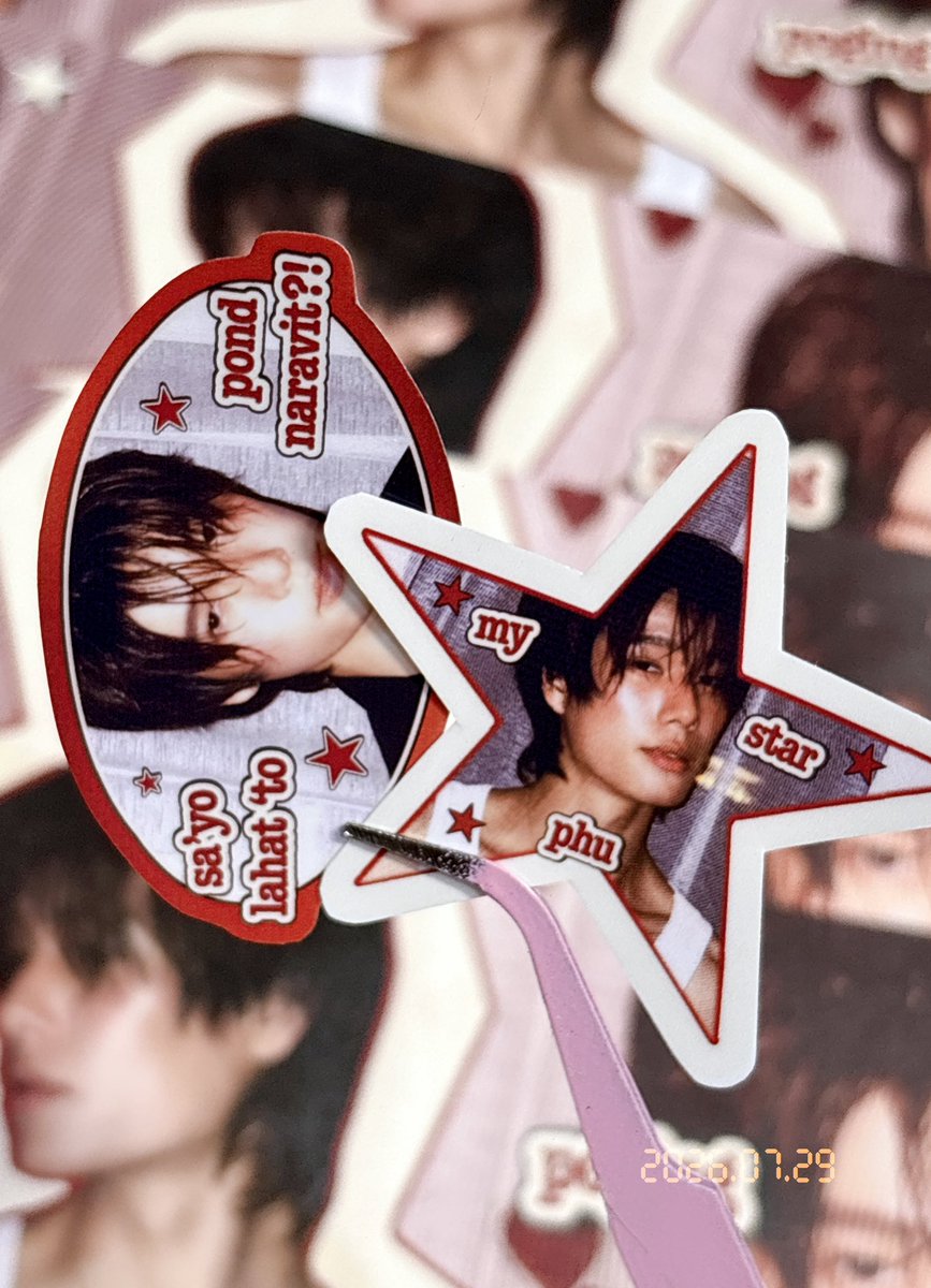 staylovejeongin's tweet photo. ᯓ★ This or That? pt.2 + PREVIEW
⤷ made by @staylovejeongin 

💗 like &amp; rt ! 
💗 Very limited stocks onlyy, first come first serve :)

Last na talaga to!! Dinelete ko na editing software ko😆

#PondPhuwinRendezvousInPH https://t.co/AC32f8bim9