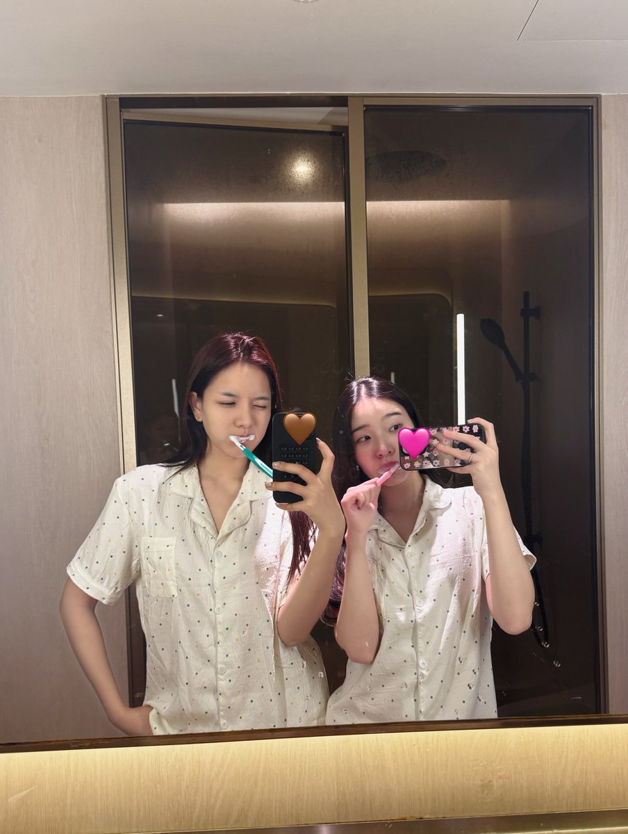 mieayafb's tweet photo. Good morning, PlusA! 💕
Sending lots of love and positive vibes to MieAya and all PlusA today. Have a wonderful day!🌷

#MieAya #PlusA https://t.co/ra3F1GJ7yw
