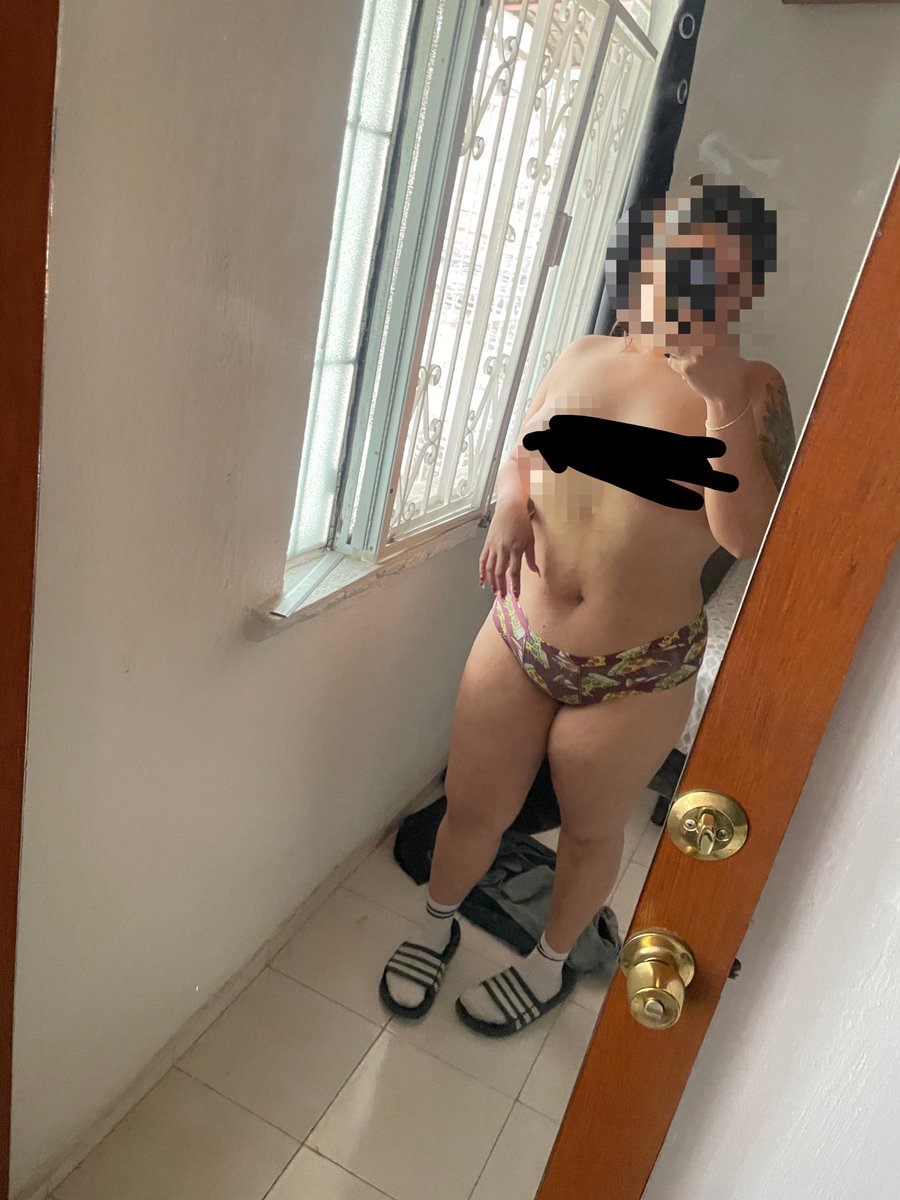 ParSwGiselleMos's tweet photo. Una fotito mía que me encantó si quieres verla sin censura tiene que llegar a mínimo 100 likes y 50 retweets!
#putiesposa #hotwife #cuckquen https://t.co/mbwsQYfI6q