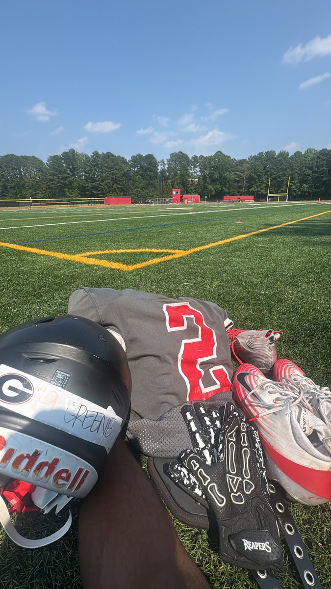 _ChrisAGreene's tweet photo. Last summer practice was cool @dhhs_devildogs @coachrun_shoot @dwawillis @Caleb_Rourk27 @luhhhbry @JuelzRaven5 @StevenPrice3_ https://t.co/ye40B7fmqI
