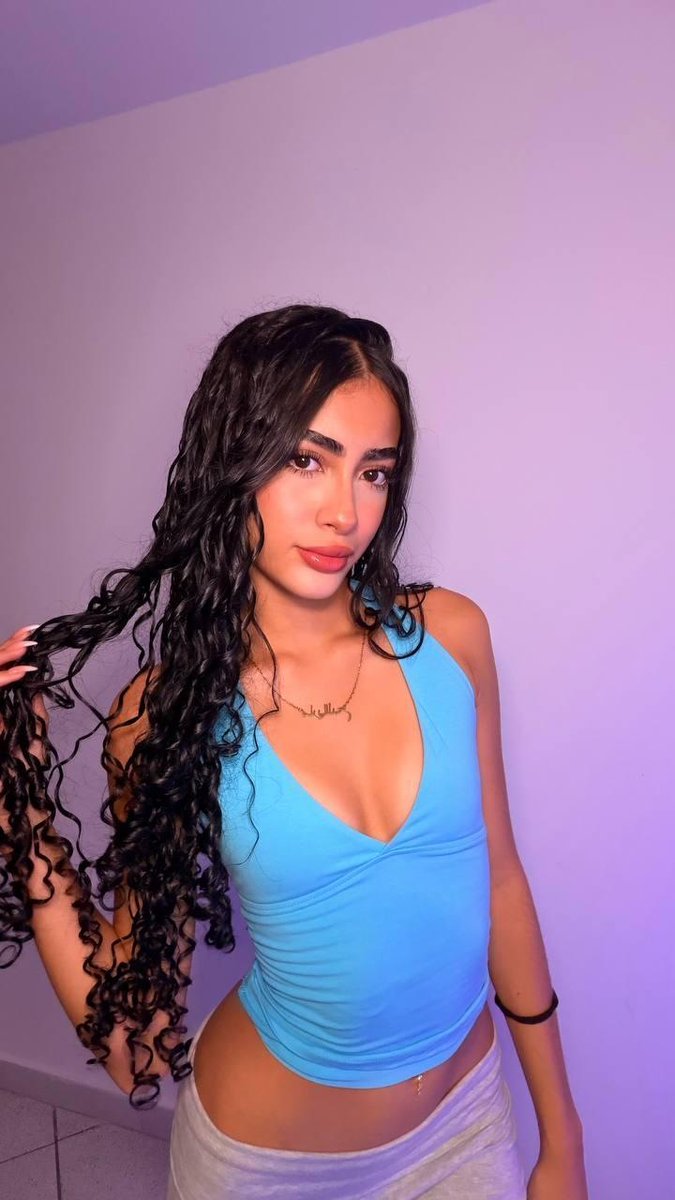 uryourpetite's tweet photo. feeling super breedable today whos relating lmk https://t.co/J5QRZE64bI
