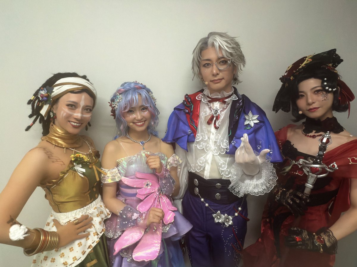 micako_otowa's tweet photo. はじまったわ！
パーティーを楽しみましょう！

#第五舞台
#第五人格8周年
#第五人格8arty https://t.co/vRMkrQ7Vmq