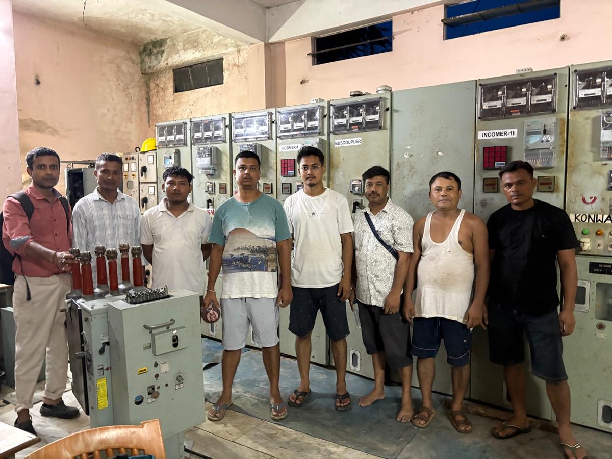 apdclsocial's tweet photo. Restoration work on the Betbari–Dimou 33 kV line is also underway with NDRF assistance.
Additionally, the flood-affected Kuwargaon 33/11 kV Substation has been charged up to the Power Transformer (PTR). Restoration of the 11 kV panels is currently in progress.

2/2 https://t.co/bfPMyR5lPT