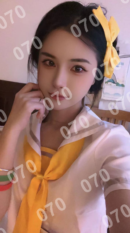 debzhoskison87's tweet photo. 生活会让你苦上一阵子，等你适应以后，再让你苦上一辈子。

黄浦区

琏係👉🏼❌：@choibaby333（失联看主页第一条帖子，转发或者截图页面可效率通过）

#上海

#上海 https://t.co/0kQ187AR9H
