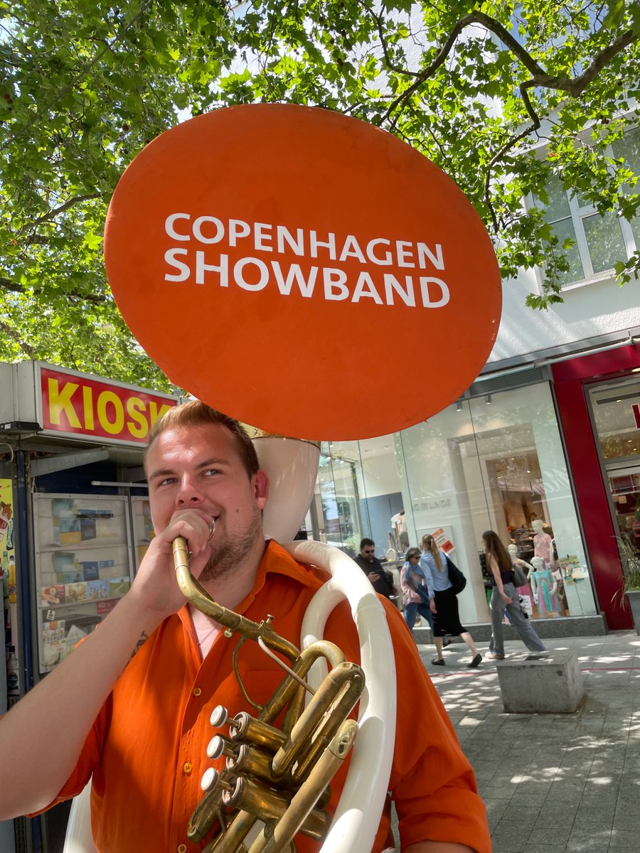 fragmentiert's tweet photo. #Copenhagen #Showband
besucht #Hannover … https://t.co/iRQvtY6WEb