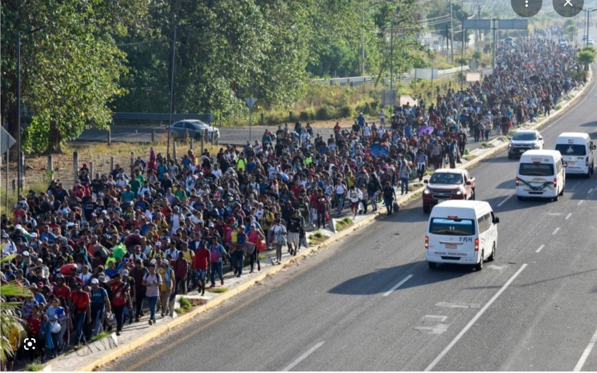 MarvinSykes's tweet photo. @bentichy @IngrahamAngle Just like this one from 2016🤣🤣 they are consistent 🤣🤣 https://t.co/VlI9vr67cj