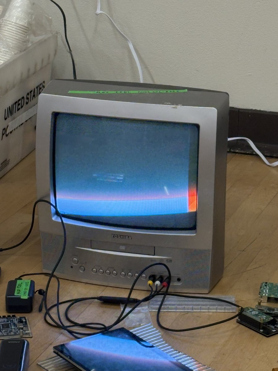 michellehui's tweet photo. make-a-thon > hack-a-thon https://t.co/obRhDh8hPl