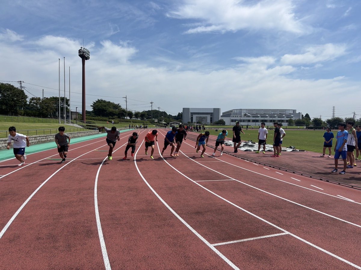 ksatno1's tweet photo. 午前練習も無事終了しました
全員が持てる力を出し切り
この合宿の集大成としていい練習ができました
#光明相模原
#KSAT https://t.co/R4uJiDWehw