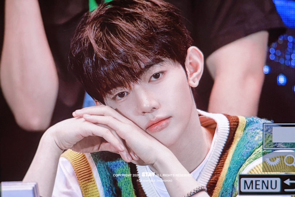 staywithzh's tweet photo. [PRE] 260731 🫳🏻
 
#장하오 #ZHANGHAO 
#앤더블 #AND2BLE https://t.co/v6NoPbNl0a
