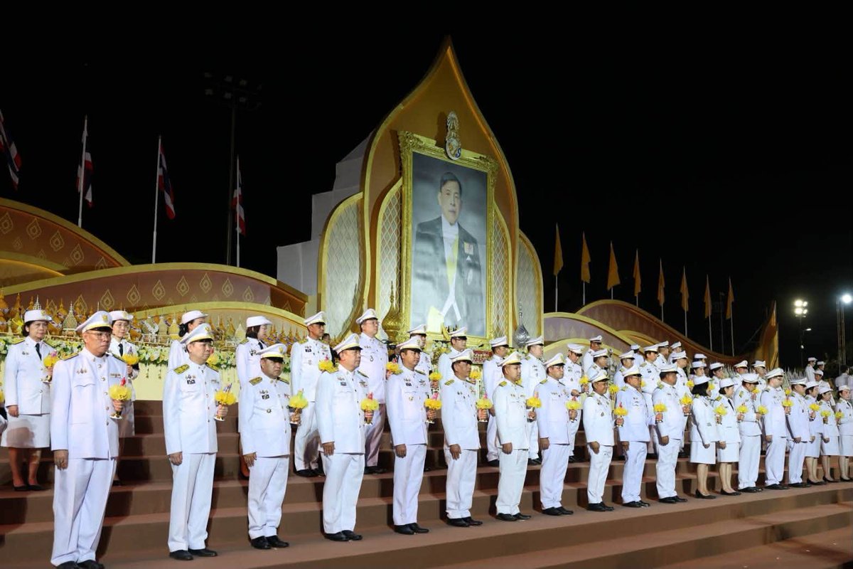 PR_BDE's tweet photo. BDE ร่วมพิธีจุดเทียนถวายพระพรชัยมงคล เนื่องในโอกาสวันเฉลิมพระชนมพรรษาพระบาทสมเด็จพระเจ้าอยู่หัว 28 กรกฎาคม 2569 
.
อ่านข่าวเพิ่มเติม
https://t.co/2QvjcMFceh 
.
#BDE https://t.co/D7ipRY7XVK