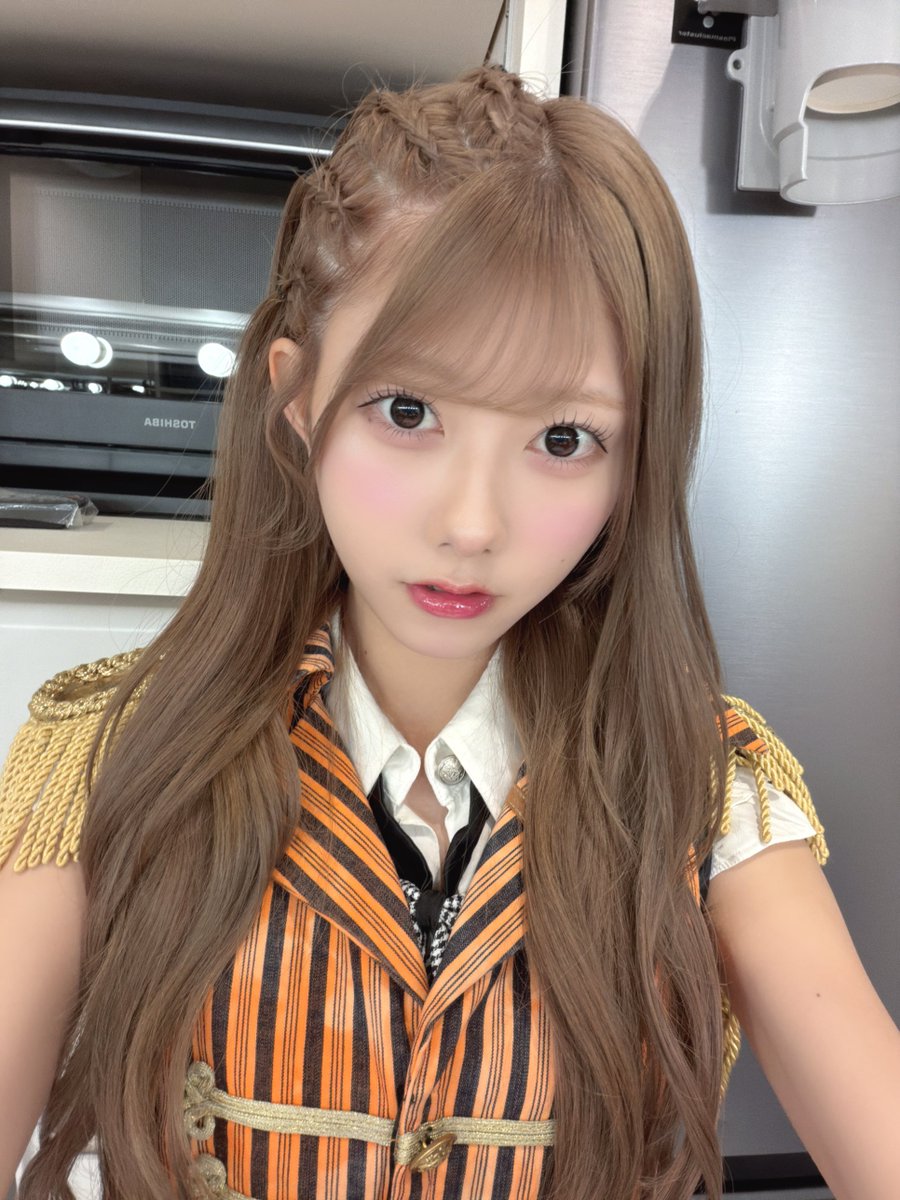erii_20031027's tweet photo. 握手会、オンラインお話し会の受付が
開始しています！✊🏻

8月のオンラインが受付ラストになります！🫣
待ってる〜😉

残りわずか   💎
8月15日   1部
8月16日   7部

残りわずかまで少し 💎
8月15日   7部

お話できるの楽しみ〜！🩵

https://t.co/2TU2MfeFZ8 https://t.co/9jxcO257Rm