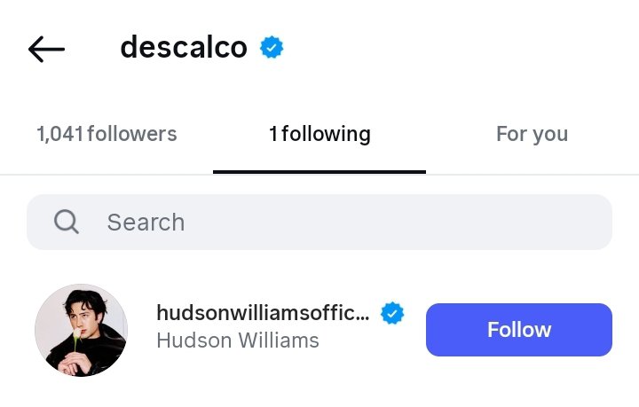 HuddieNews's tweet photo. The upcoming clothing brand 'DESCALCO' followed Hudson Williams 👀

Hudson was seen wearing the brand before the official launch. 

[ via descalco ] https://t.co/bgk1AGlt1p