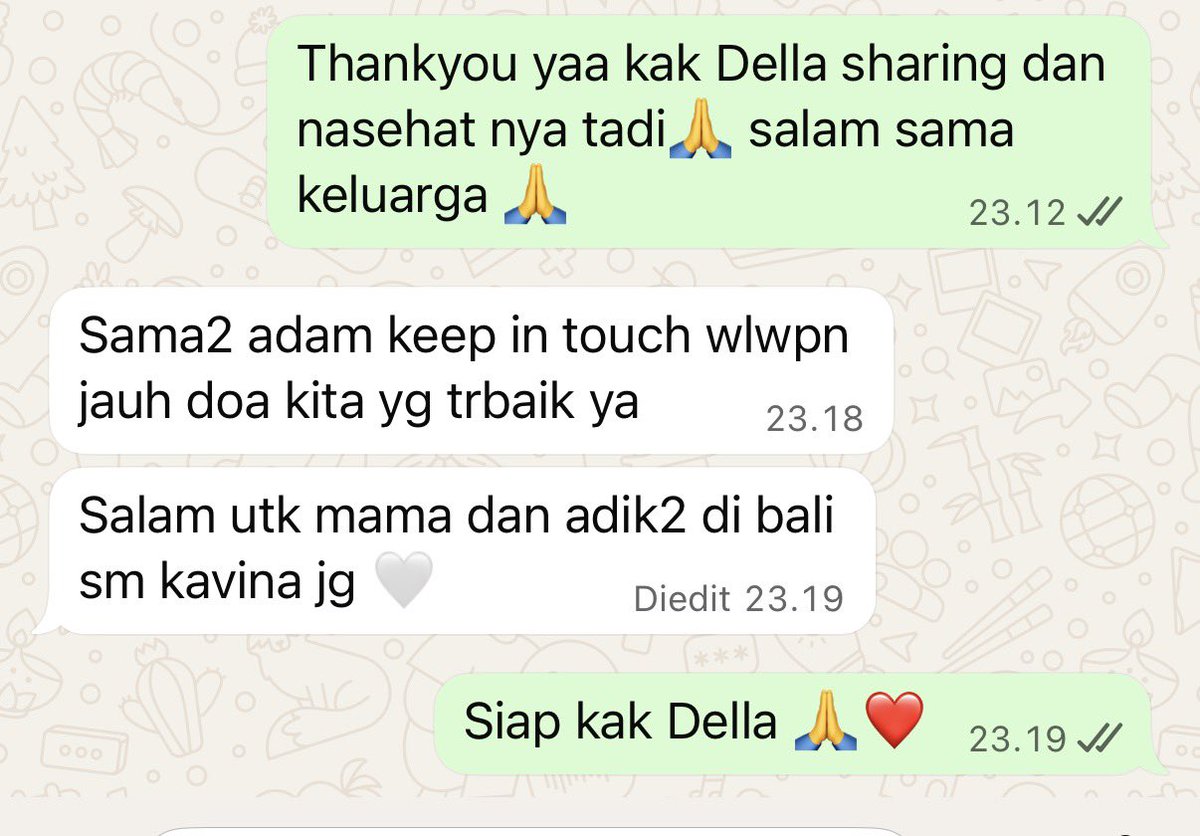 Admmmsss's tweet photo. Selalu terimkasih sama Allah, selalu di kelilingin sma orang orang baik yg suportif, entah karma baik apa yg di perbuat sama ibu ku, sampai anak nya bisa selalu di kelilingi orang orang baik. https://t.co/IbdgTyOcb4
