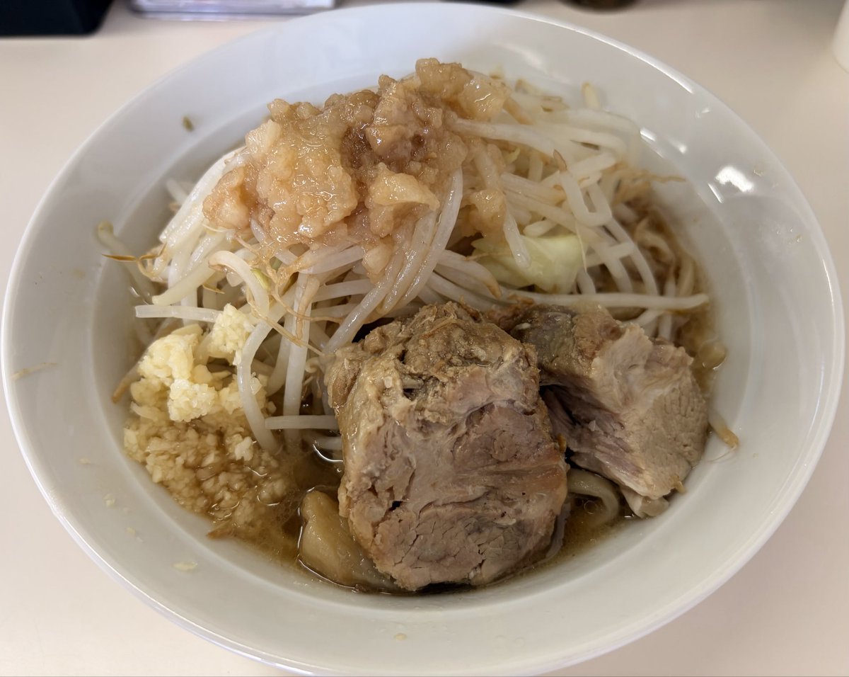honetsuru0223's tweet photo. 国武屋ドカ盛り研究所 ブタ姫  @坂戸
ラーメン 普通  野菜少なめ ニンニク少なめ アブラ普通 カラメ https://t.co/9BzRDho2kh