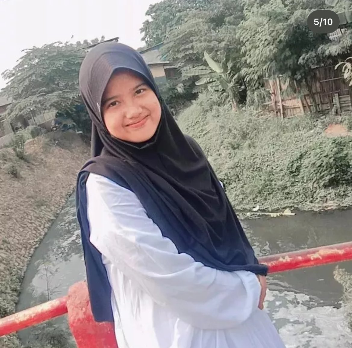 illegirls__'s tweet photo. Tiara Permata Putri, bocah kelahiran 2007 ini ada penipu tiket bts VIP A day 2. Dia sering banget beli nomor kosongan buat nipu. Hati-hati yaa jangan sampe ada korban lagi. Mungkin sekarang lo lolos Tiara, tapi tunggu aja pasti nanti ada balesan dari perbuatan jahat lo!! https://t.co/2I9euKNMBc
