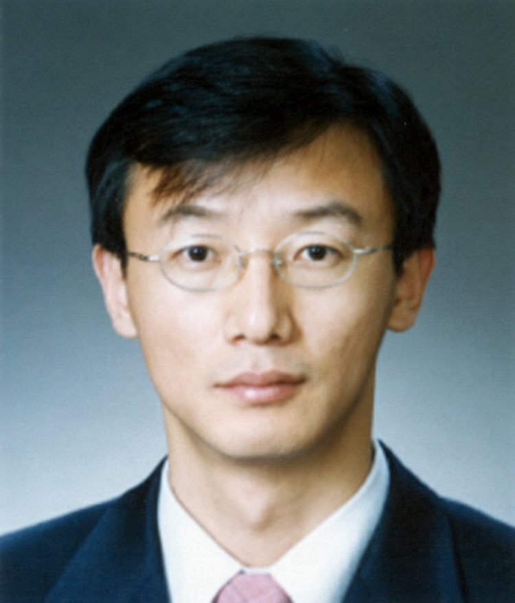 jeappaa's tweet photo. 35살은 맞지? 45살 아니고? https://t.co/Dt35x0VmA7
