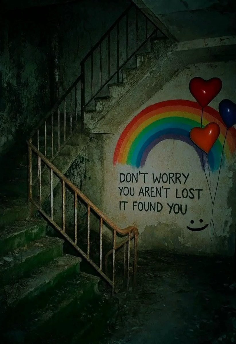 kitelotl's tweet photo. i love weirdcore 🌈✨ https://t.co/1u2rOLrzCq
